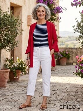 Chicos White Classic Crop Pants